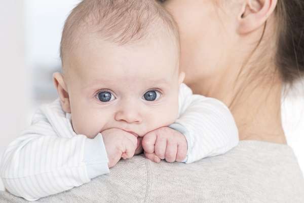 Como manter seu bebê bem alimentado após o aleitamento materno